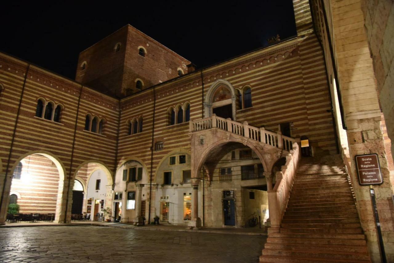 Corte Graziella Castel d'Azzano Exterior photo